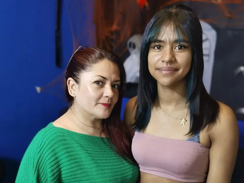 ZoeAndKataleya Cumshow Vip